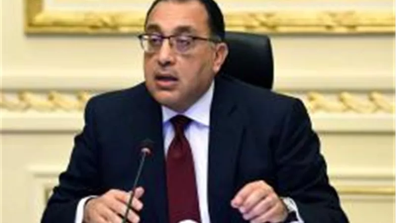 غلق تام أم جزئي ؟.. الحكومة تخرج عن صمتها وتكشف الاجراءات الجديدة لمواجهة الموجة الثانية لكورونا