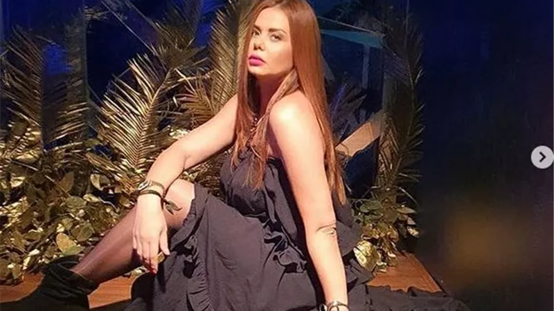 حقيقة ارتباطها بعمرو دياب بعد صورتهما المثيرة للجدل .. معلومات عن إيمي سالم | صور