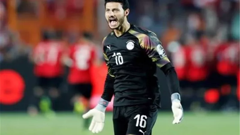 لأول مرة .. شوبير يكشف سرا خطيرا عن محمد الشناوى فى نهائى إفريقيا