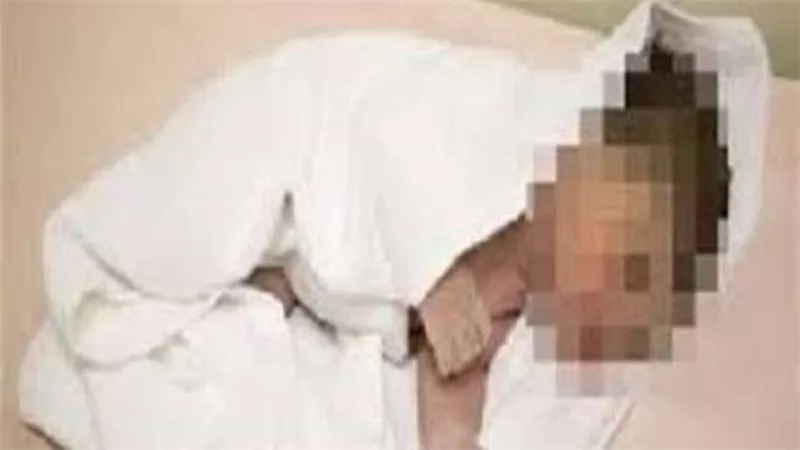 سبب الوفاة صادم..تفاصيل مأساوية جديدة في سرقة أب لرفات ابنته من قبرها بالدقهلية