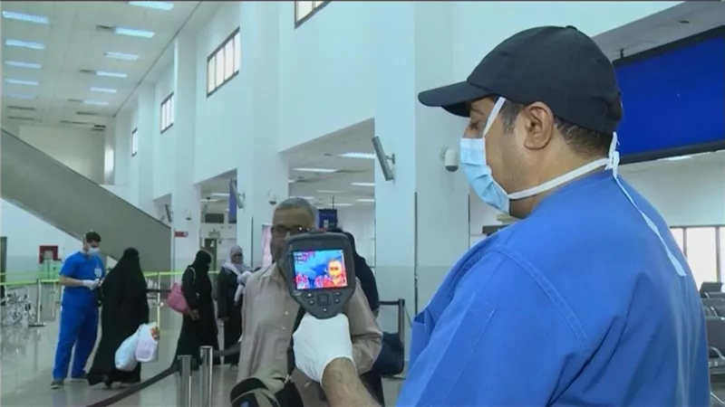 كورونا يتوغل.. تضاعف الإصابات في مصر 4 مرات ووزيرة الصحة تفجر مفاجأة صادمة عن المحافظات الأعلى