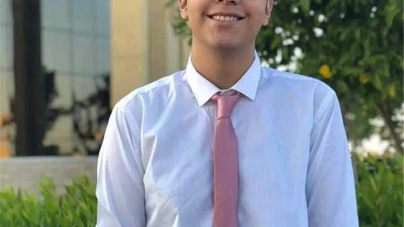 إلبس الكمامة وتعالى .. الفضب يجتاح السوشيال ميديا بعد تسبب دكتورة جامعية فى وفاة طالب مصاب كورونا