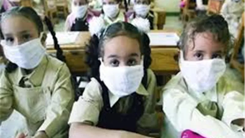 وقف الدراسة لمدة أسبوعين والعودة 8 يناير.. وزير التعليم يكشف الحقيقة | فيديو