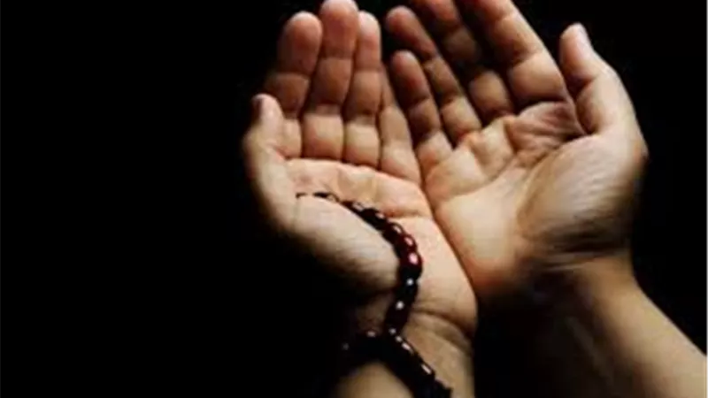 أدعية وأذكار رددها وقت الضيق..دعاء الكرب والهم