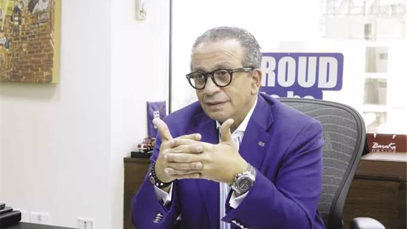 السبب صادم .. الفيفا يطيح بلجنة عمرو الجناينى 