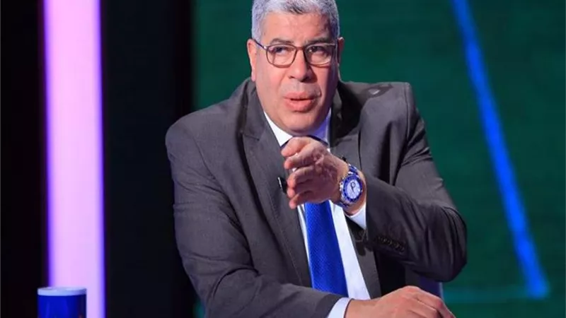 شوبير يحذر جماهير الزمالك من شخص يخطط لتدمير النادي