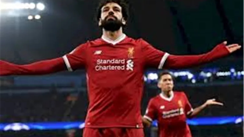 أزمة جديدة تعجل برحيل محمد صلاح عن ليفربول