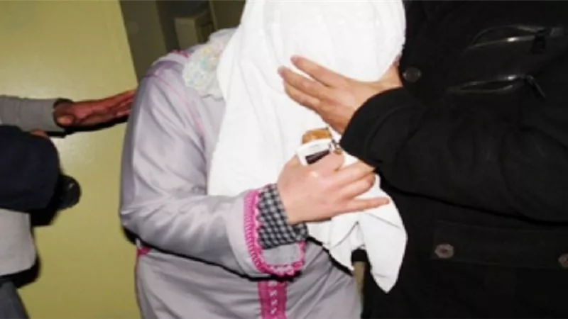 جوزي باع شرفي وشيخ في البلد قالي مش حرام .. اعترافات صادمة لسيدة بالبحيرة
