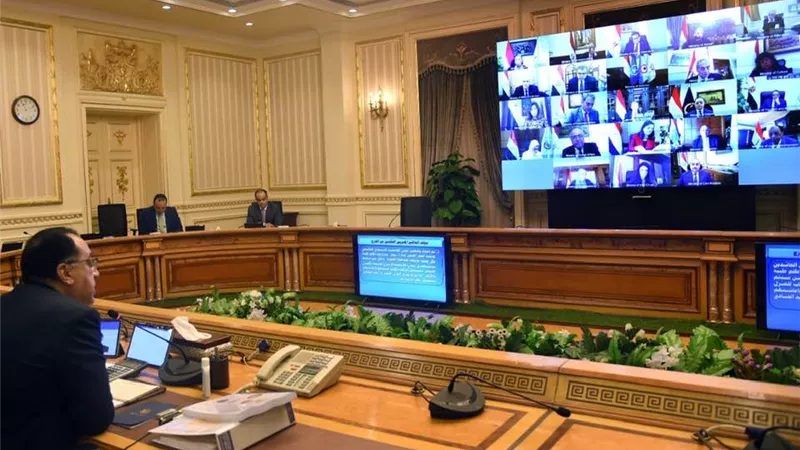 غرامات فورية لمن لا يرتدي الكمامة بدءا من هذا التوقيت .. إجراءات جديدة لمواجهة كورونا