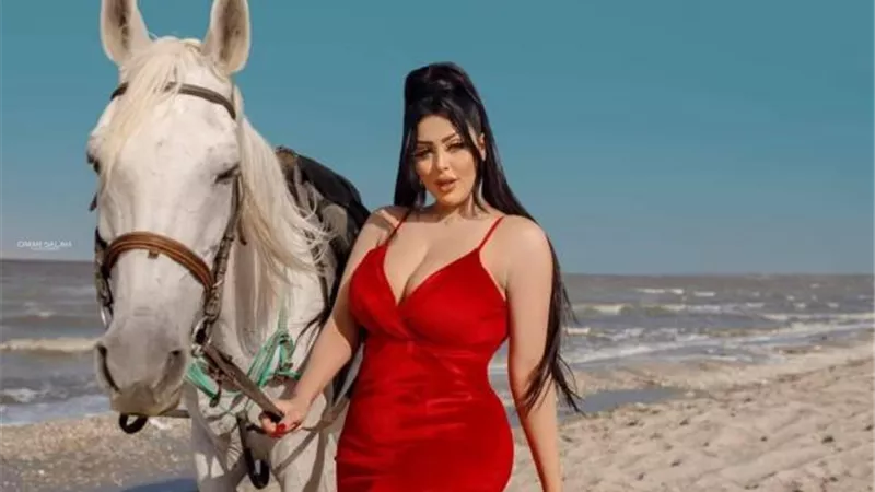 دخلنا خلاص.. سلمى الشيمي تستقبل العام الجديد بسيشن مثير للجدل | شاهد