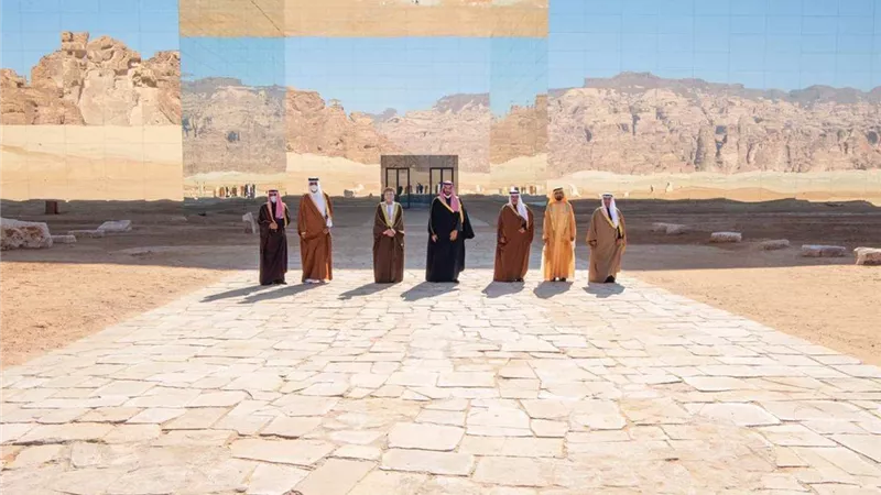 الشرط الصعب.. تفاصيل مثيرة عن إنقاذ قمة الخليج من الفشل 