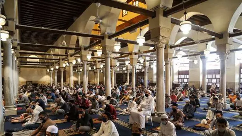 شروط عدم اغلاق المساجد..10 إجراءات إجبارية خلال الصلاة 
