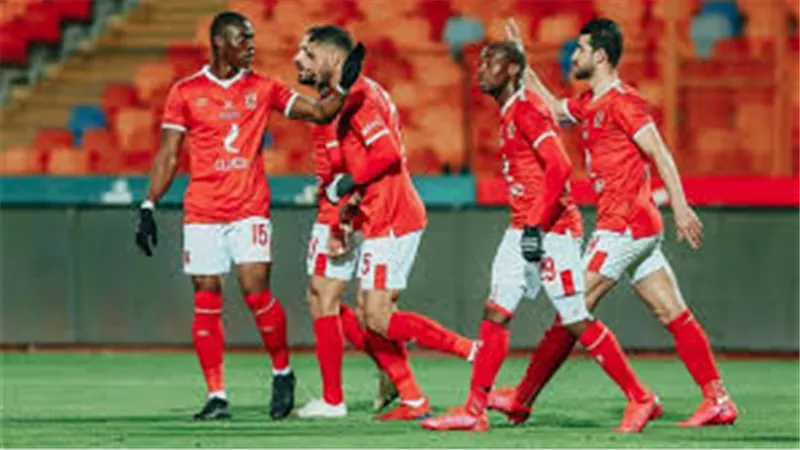 صفقة من العيار الثقيل .. الأهلي يضم لاعب جديد 