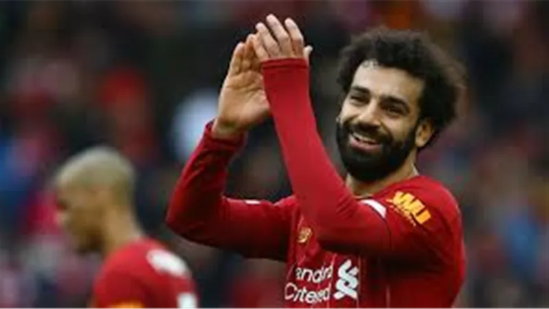 فيلم عن قصة حياته.. من الممثل الذي اختاره محمد صلاح لتجسيد شخصيته؟ | فيديو
