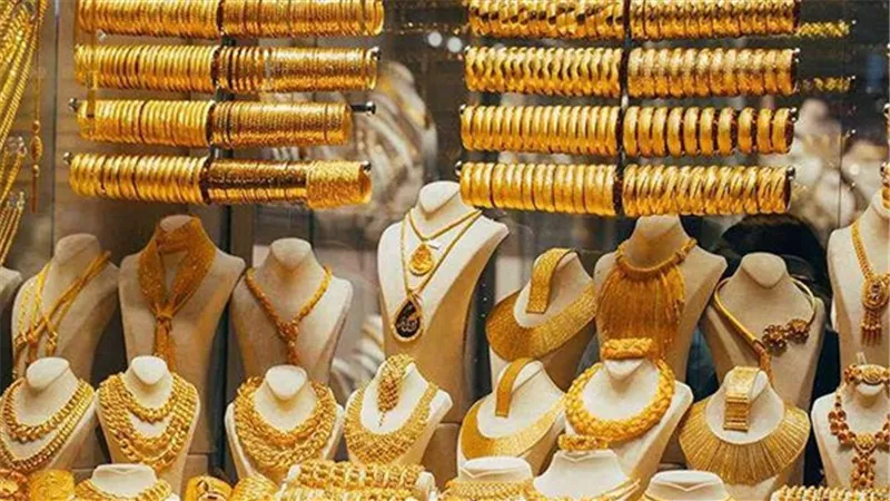 جنون المعدن الأصفر ..مفاجأة كبرى في أسعار الذهب اليوم