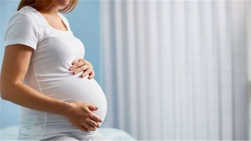 خوفا من الزواج عليها.. صعيدية حامل في 