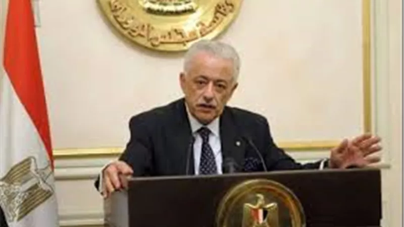 هل تنوي الحكومة عدم استكمال الدراسة هذا العام بسبب كورونا؟.. وزير التعليم يحسم الجدل