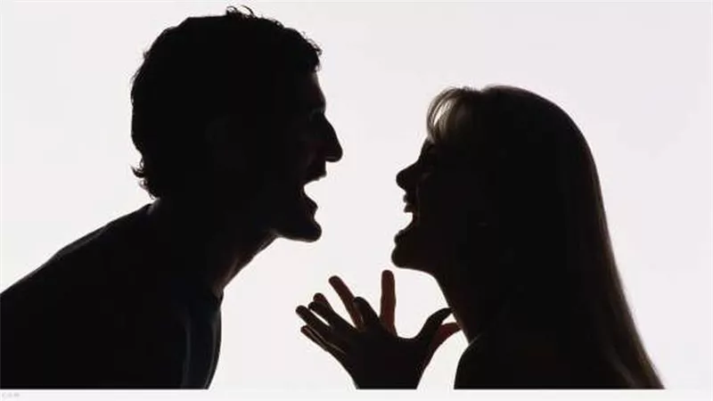 بعد 7 شهور زواج.. تفاصيل مثيرة في اتهام موظف لزوجته بالزنا مع ابن الجيران