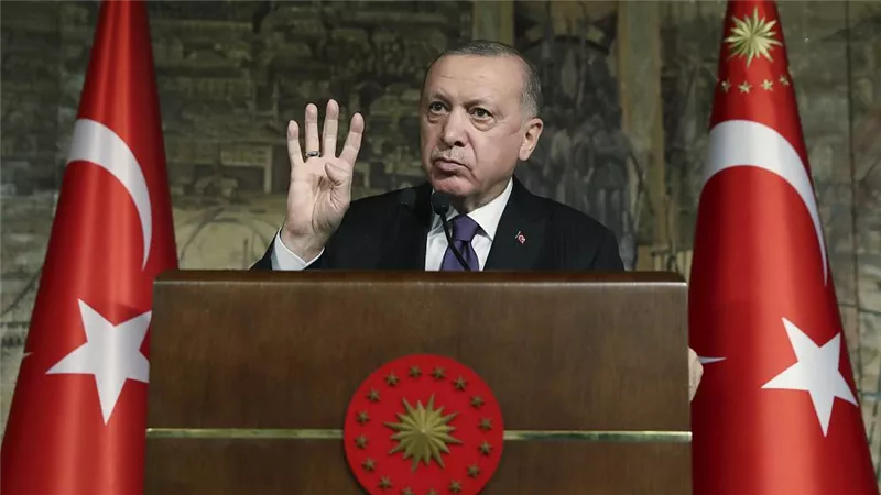 لمنحه صلاحيات أوسع .. تقرير يكشف لماذا يسعى أردوغان لصياغة دستورا جديدا في تركيا ؟ 