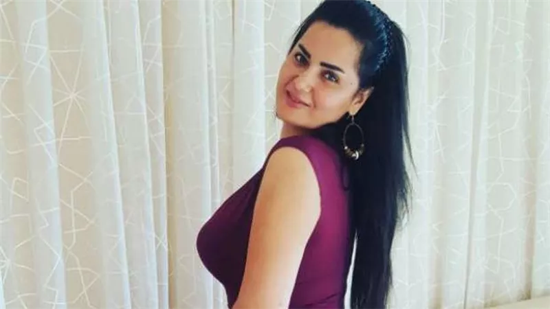 قرار صادم من المحكمة في قضية الفيديوهات المخلة لسما المصري