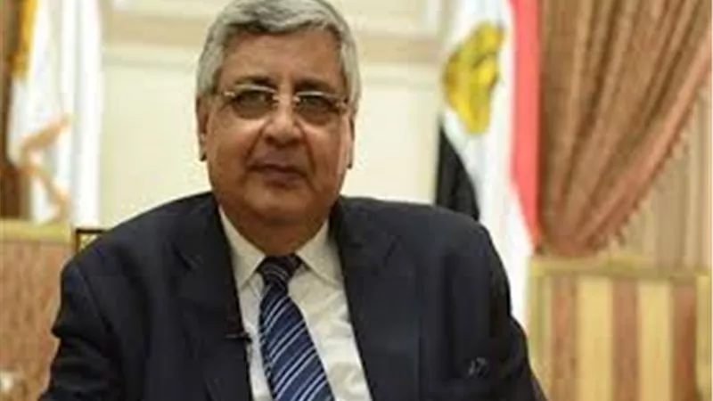 في هذا التوقيت.. مستشار الرئيس للصحة يحذر بشدة من موجة ثالثة لكورونا | فيديو 