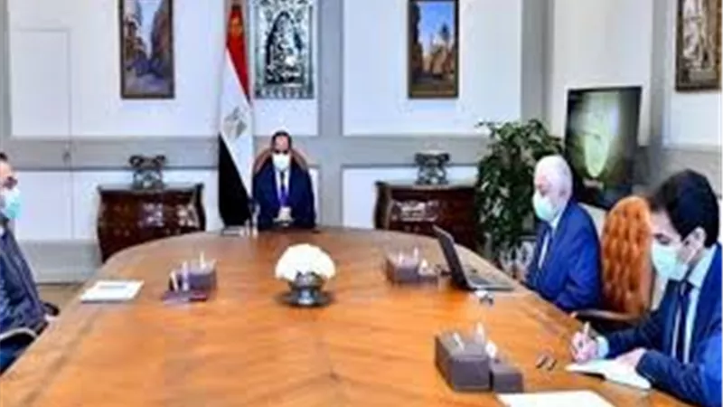 عاجل.. السيسي يكلف بمنح أولياء الأمور حرية اختيار الطريقة الأنسب للدراسة