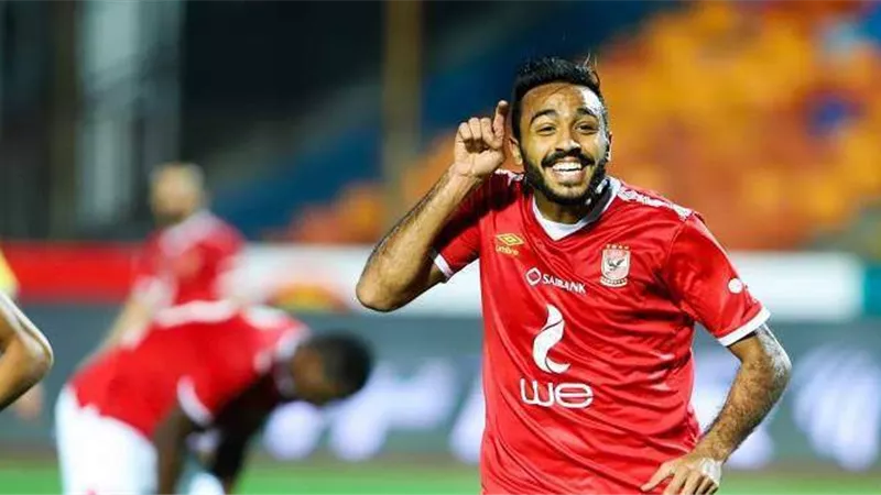 تفاصيل مثيرة.. حلاق سبب إيقاف كهربا شهرا وتغريمه 200 ألف جنيه | فيديو 