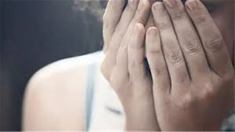 رفضت أسرتها تسلمها.. حكاية ربة منزل ألقى عشيقها جثتها في الشارع بحلوان 