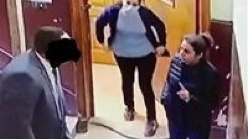 مفاجأة.. تفاصيل إغلاق صفحة بطلة قضية تحرش المعادي وحذف فيديو الواقعة