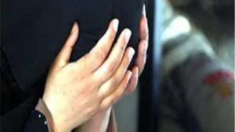 جرائم غريبة في مصر .. جثتان مسموتان وأخرى مكبلة بالحبال وربة منزل تحول زوجها إلى رماد 
