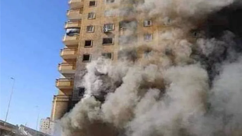 اغلاق الطريق الدائري ..لحظة تفجير عقار فيصل المحترق | فيديو