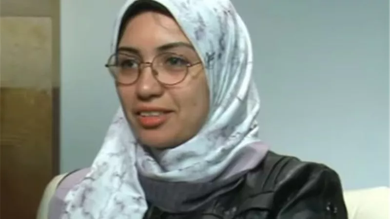قصة ولا في الخيال.. زوجة ثانية: خليته يطلقني عشان بحبه ومخربش عليه | شاهد