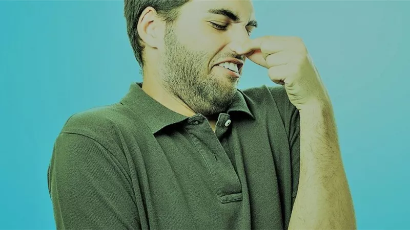 لن تتخيل..ماذا يحدث داخل الجسم عند حبس الغازات؟