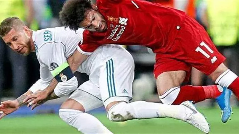 بعد رسالته التحذيرية للفرعون .. رد ناري من ليفربول على راموس بسبب محمد صلاح | شاهد