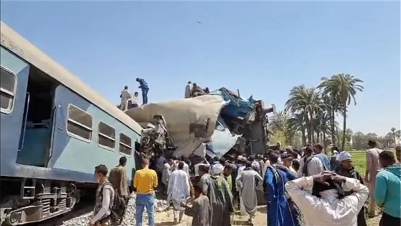 لن تتوقعها.. كامل الوزير يكشف مفاجأة كبرى عن حادث قطاري سوهاج | فيديو 
