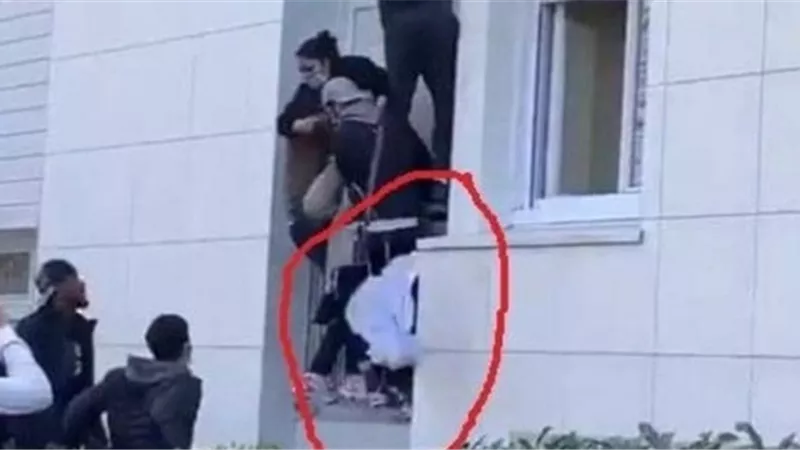 رموه من الدور التالت..رضيع ينجو من موت محقق مرتين فى حريق شقة