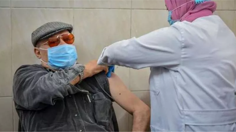 تحذيرات خطيرة..الصحة تكشف عن موعد دخول مصر موجة كورونا الثالثة والأعراض الجديدة