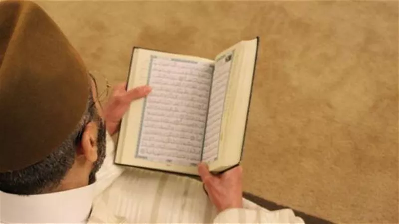 بطريقة سهلة..كيفية ختم القرآن في رمضان أكثر من مرة