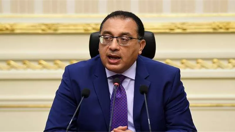 بسبب تزايد أعداد كورونا.. قرار عاجل من رئيس الوزراء  