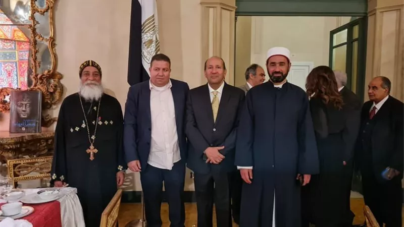 الجالية المصرية في إيطاليا تجدد دعمها للدولة المصرية في حفل إفطار السفارة المصرية بروما