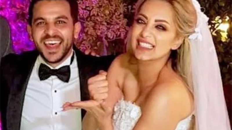 كنت دكر وبقوم بواجباتي الزوجية.. محمد رشاد يكشف أسرارا مثيرة عن علاقته بمي حلمي وسبب الطلاق