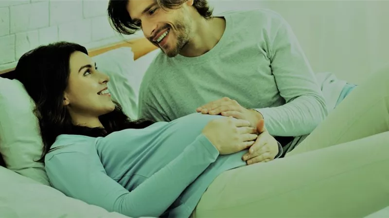 تصيب الرجال بأعراض الحمل..ماذا تعرف عن متلازمة «كوفاد»؟