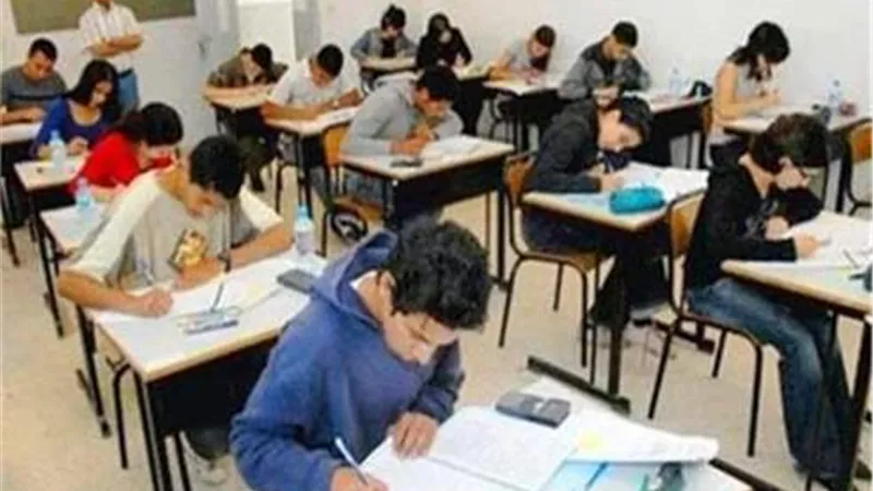 بعد إلغاء امتحانات مايو .. التعليم تعلن مصير الدراسة للشهادتين الإعدادية والثانوية 