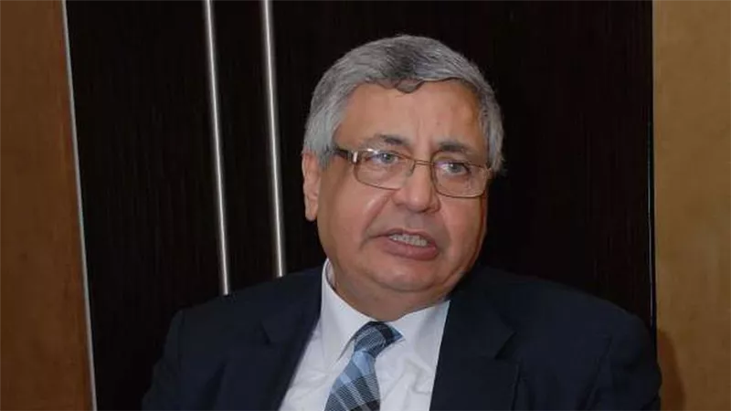 مضطرون في هذه الحالة..مستشار الرئيس يحسم جدل فرض إغلاق وحظر تجول بسبب كورونا | فيديو