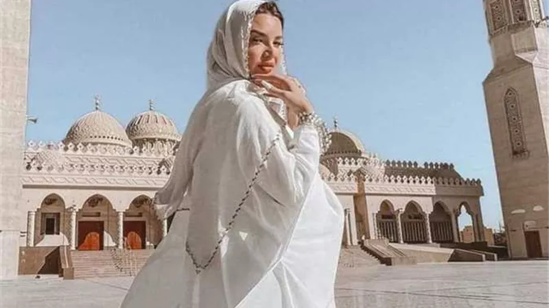 بدأت بجلسة تصوير وانتهت باختفائها .. القصة الكاملة لأزمة الراقصة جوهرة | شاهد