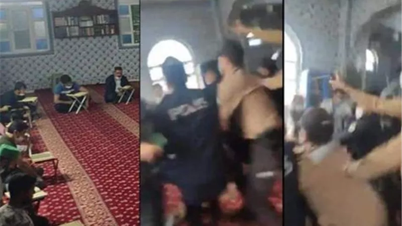 غزوة المسجد.. اشتباكات بين الشرطة التركية ومصلين داخل بيت الله | فيديو 