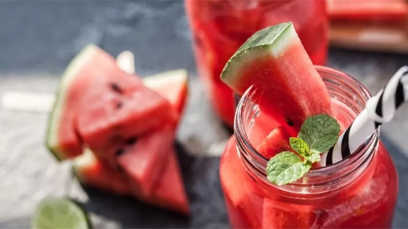 يسبب الزهايمر وأمراض الكلى..احذر شراء هذا النوع من البطيخ