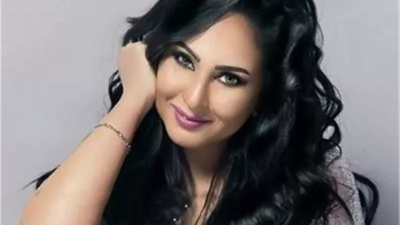 أنا طرشي الوسط الفني يا برص.. هجوم ناري من رحاب الجمل على رامز جلال 