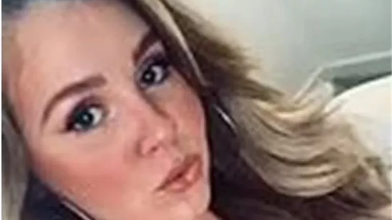 السبب صادم..انتحار فتاة شابة في منزل صديقتها بشكل مأساوي
