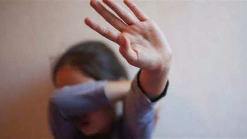 فعل فاضح في الطريق العام.. تفاصيل صادمة في تحرش شاب بفتاة بشوارع طنطا | شاهد 
